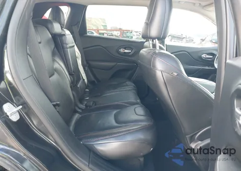 2015 Jeep Cherokee Trailhawk z USA, uszkodzony, nr VIN 1C4PJMBS7FW699392